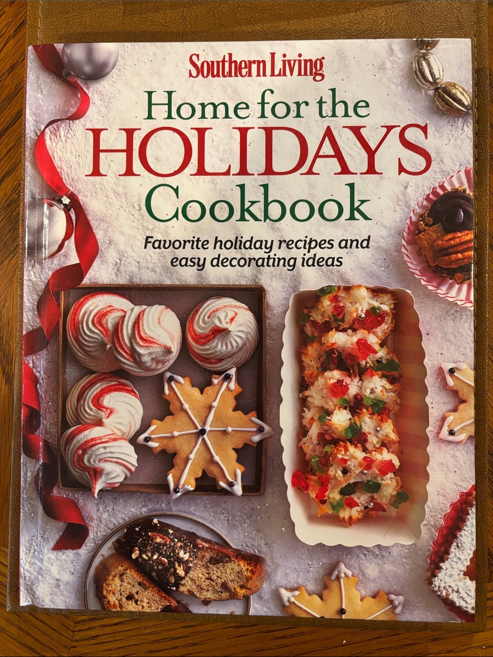 Southern Living Holiday Cookbook - Red, Green, White